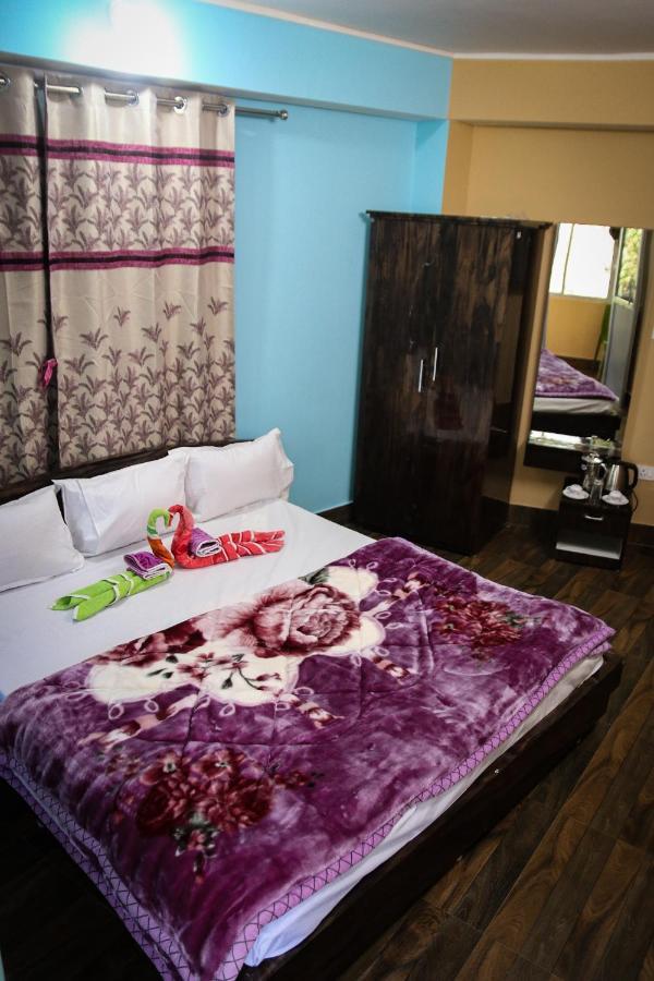 Sharthi Homestay And Lodging Namchi Exterior photo